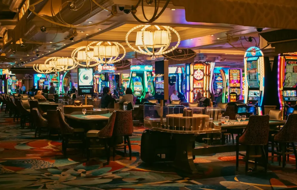 Average Daily Theoretical (ADT) Explained: Why Short Casino Visits Can Change Your Offers