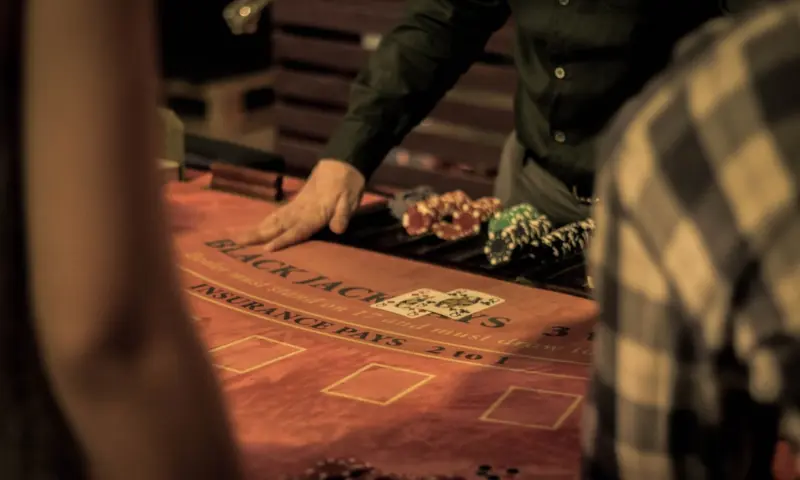 Casino Tier Status Explained: How Loyalty Levels Work and Whether Elite Status Is Worth It